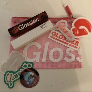GLOSSIER bundle
